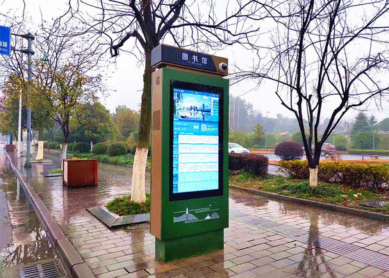 الصين محطة الحافلات الطوطم الإشارات الرقمية ، شاشة تعمل باللمس الإشارات الرقمية الخارجية المزود