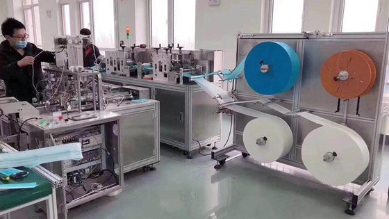 الصين لمس الشاشة خط إنتاج قناع الوجه / آلة قناع المتاح الآلي المزود